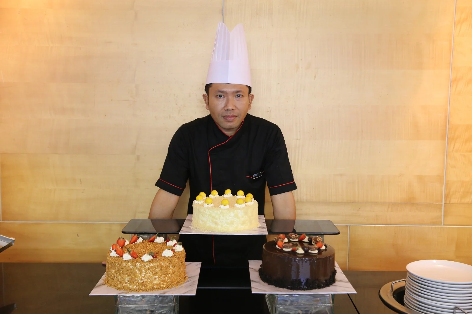 Aston Hotel Makassar Hadirkan Aneka Pastry Andalan