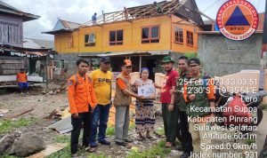 Karena Angin Kencang 66 Rumah rusak di Pinrang, Gubernur Sulsel Instruksikan Pemenuhan Bantuan Logistik