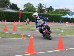 Juara di Kompetisi Safety Riding Asia dan Oceania, Instruktur AHM Berhasil Ukir Prestasi 