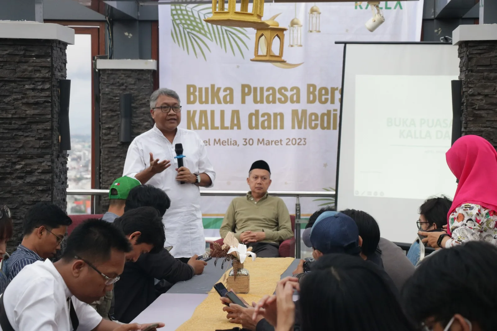 Yayasan Hadji Kalla Salurkan Bantuan kepada Puluhan Ribu Penerima Manfaat