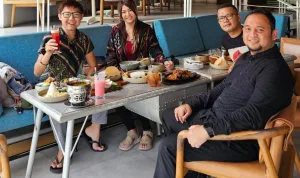 Timur Resto, Jadi Tempat Wisata Kuliner Pasangan Youtuber Jajago Keliling Indonesia 
