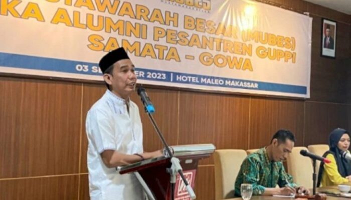 Ketua DPRD Kota Makassar, Rudianto Lallo, terpilih secara aklamasi sebagai Ketua Umum Ikatan Keluarga Alumni (IKA) Pondok Pesantren (Ponpes) Guppi