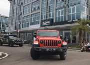 Puluhan Pengguna Jeep Wrangler Silaturahmi di Store United E-Motor