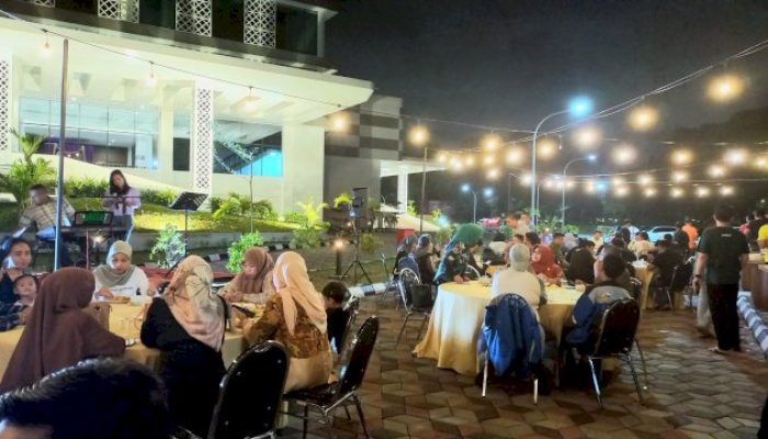 Ngabuburit Sambil Menikmati Pemandangan Danau Hotel Unhas Convention Tawarkan Buka Puasa Hanya Rp75 Ribu