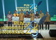 Usung Tema Energi Ramah Lingkungan, Dua Jurnalis Sulawesi Selatan Terima Penghargaan Direktur Utama dalam PLN Journalist Awards 2023