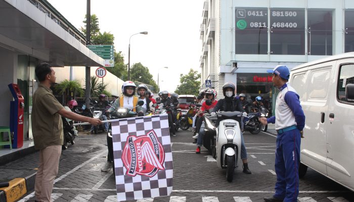 Pererat Silaturahmi dan Tebar Kebaikan, Astra Motor Sulawesi Selatan Gelar Honda Community Bikers Soleh