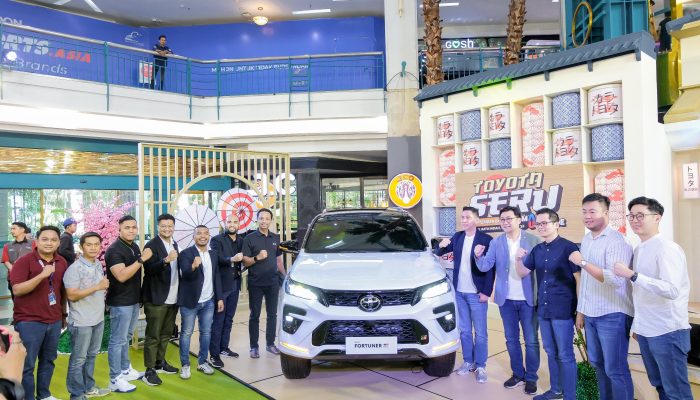 New Fortuner 2024 Resmi Mengaspal di Makassar! Produk Toyota Pertama di Indonesia yang Memiliki In-Car Wifi Hotspot via Fitur T Intouch